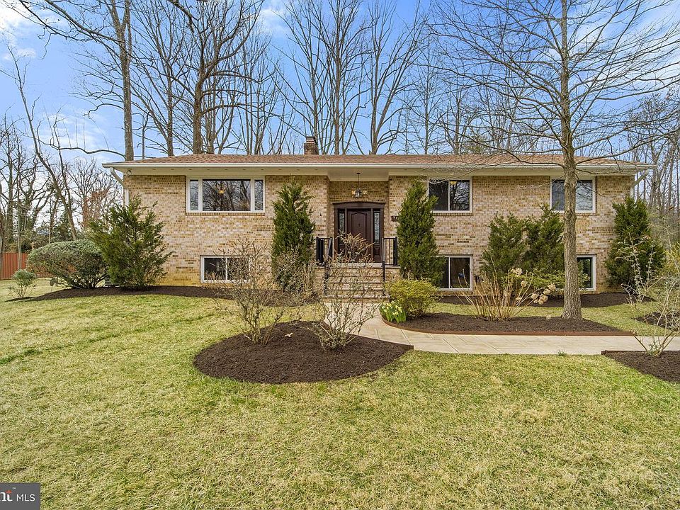 1st image of 5120 Bradford Dr