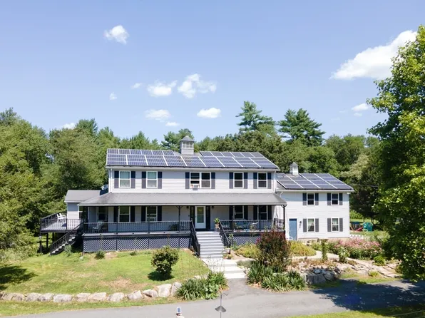 511 Old Fall River Rd, Dartmouth, MA 02747