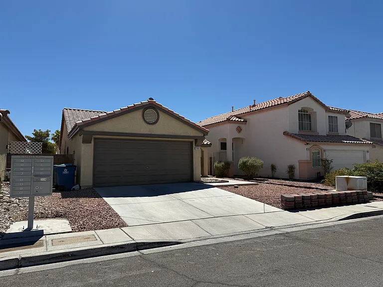 3568 Summerday Ct — Photo 2