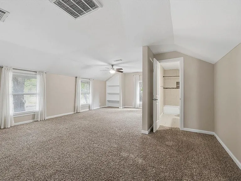 401 N Bailey Ave — Photo 26