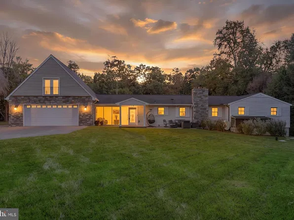 12905 Byefield Dr, Highland, MD 20777