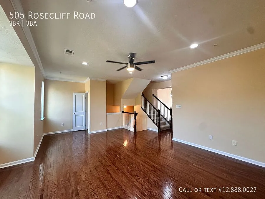 3 bedroom Townhome in Village of Pine — Photo 4