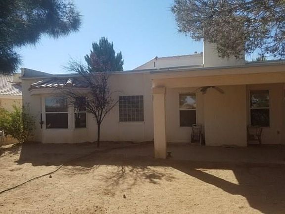 4th image of 2109 Sun Country Dr