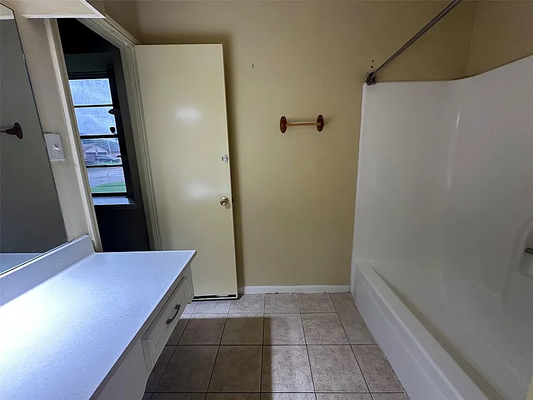 1937 Arcadia Dr — Photo 18
