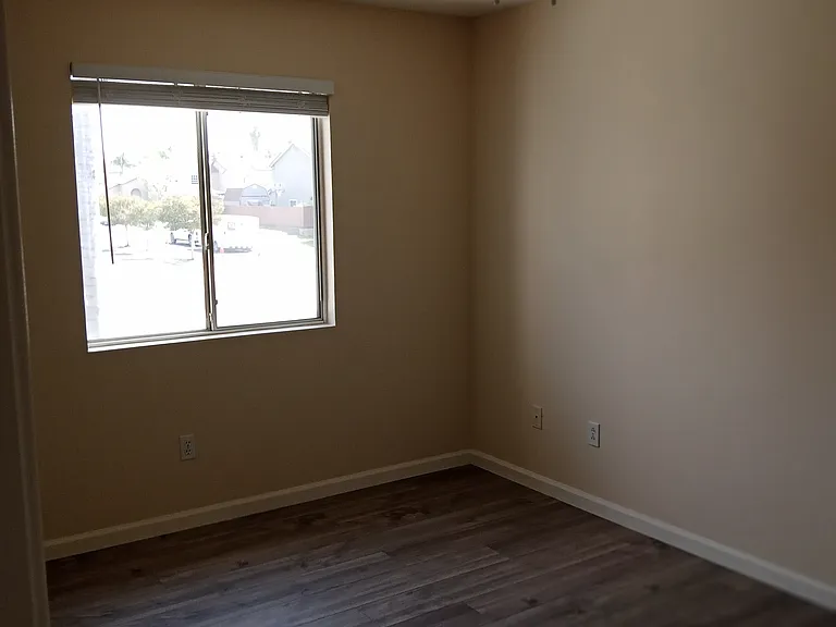 1225 Dolores Ln — Photo 13