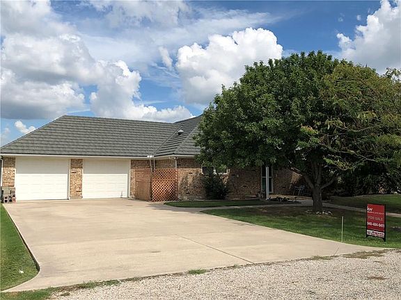 2nd image of 503 S Bay Ct