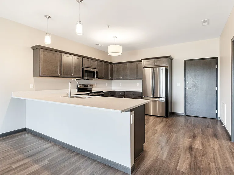 2873 Spring Rose Cir #202 — Photo 4