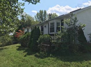 3 Mayer Dr, Lloyd, NY 12528