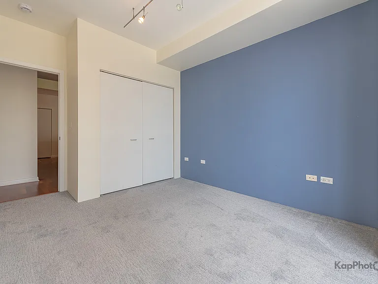 1720 Oak Ave #201 — Photo 25