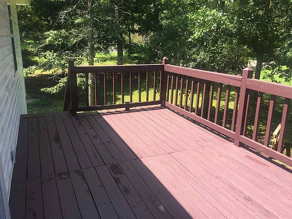 5th image of 133 Hillwood Ln NE