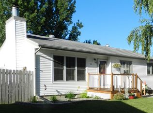 414 Maple Dr, Mapleton, ND 58059