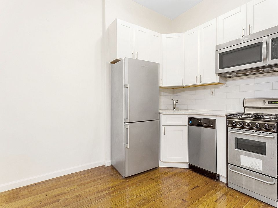 1st image of 305 E 56th St #1RR