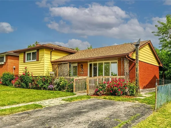 54 Berko Ave, Hamilton, ON L8V 2R2