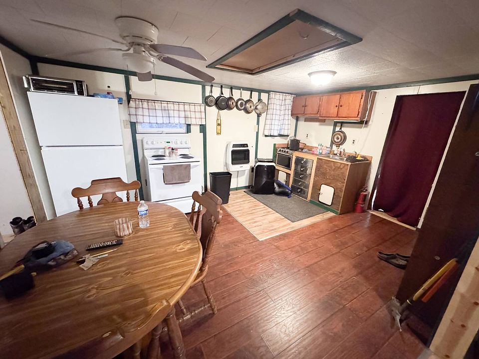 7th image of this home