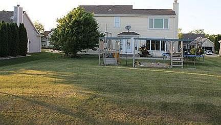 3rd image of N57W24893 Clover Dr