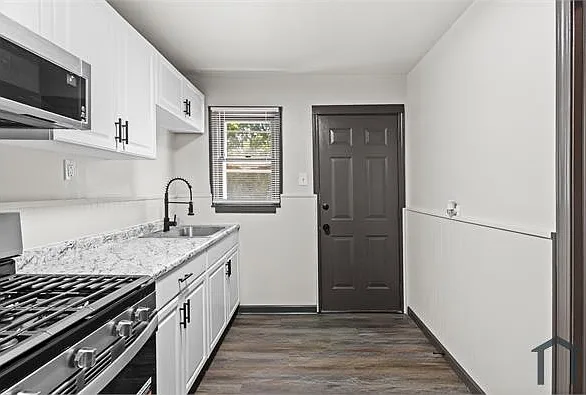 5 Belleville Ct — Photo 6