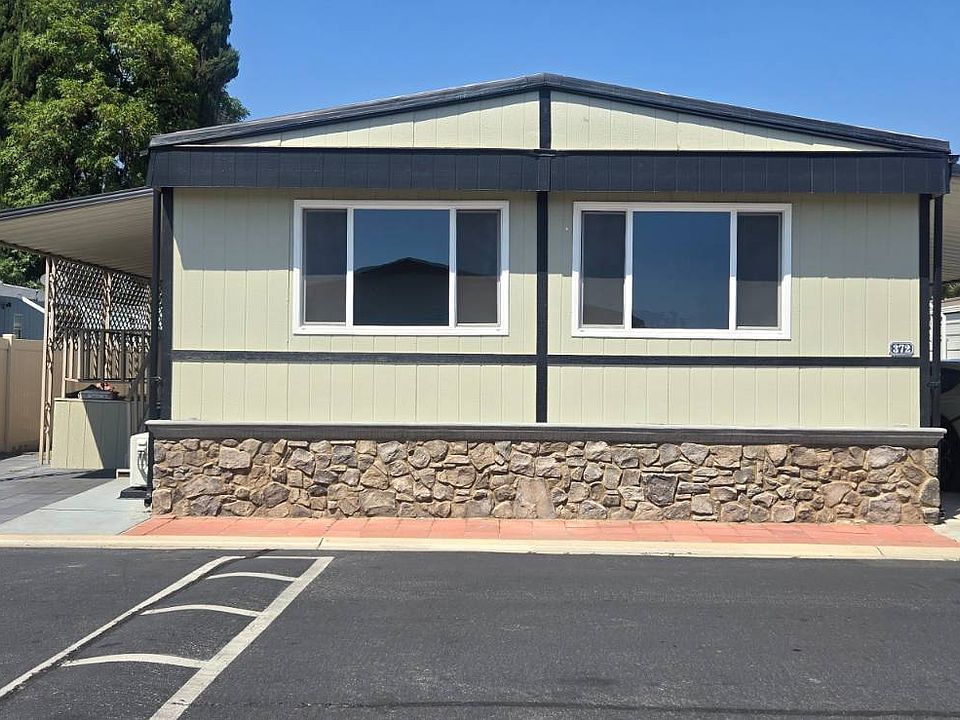 1st image of 3825 Crestmore Rd #372