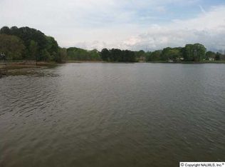1290 Whorton Bend Rd, Rainbow City, AL 35906