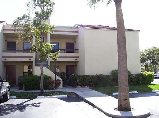 2nd image of 1116 N Hiatus Rd #1116