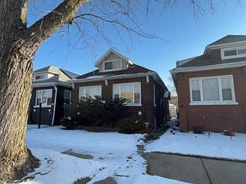 5th image of 8737 S Essex Ave