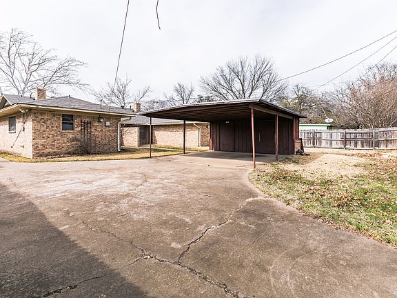 4th image of 1917 Yarborough Dr #1