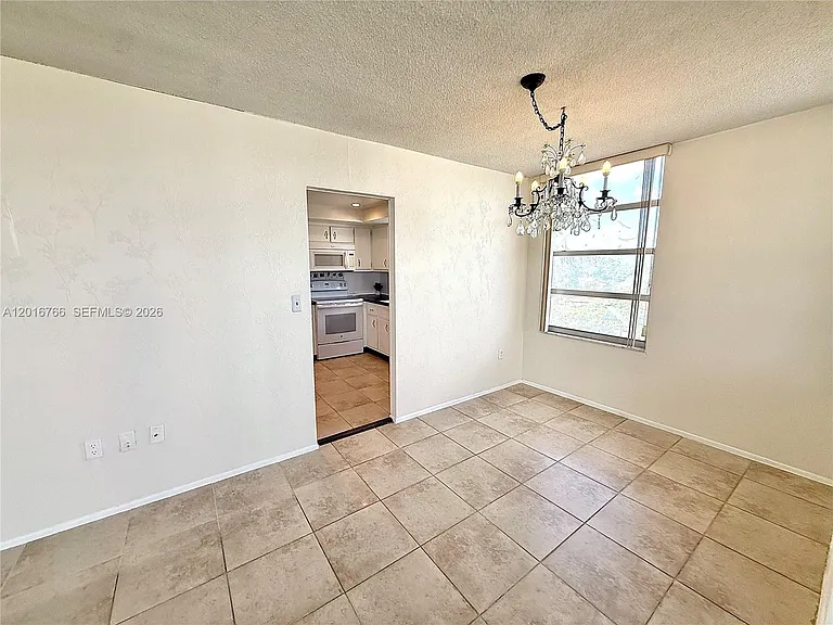 1351 NE Miami Gardens Dr #626E — Photo 6