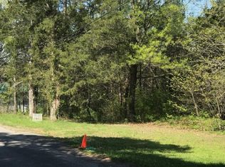 138 Shelby Loop, New Tazewell, TN 37825