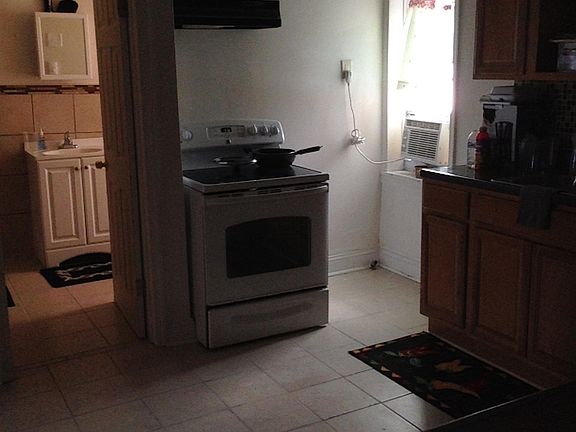 5th image of 4283 Frankford Ave APT 2