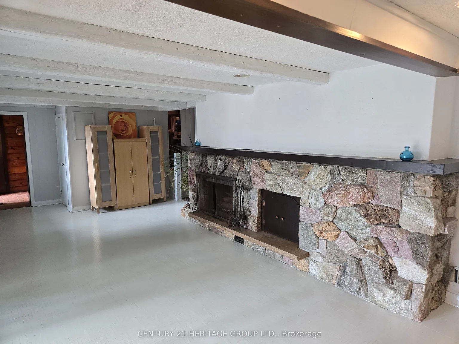 5465 King Rd #Basement photo 1