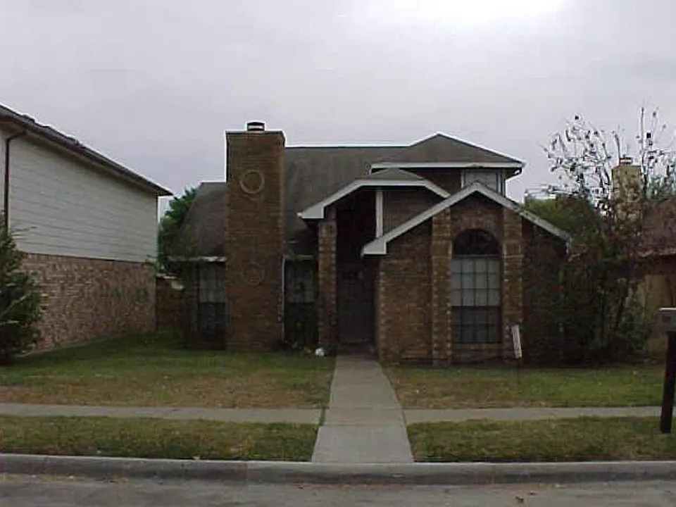 2140 Norcross Dr