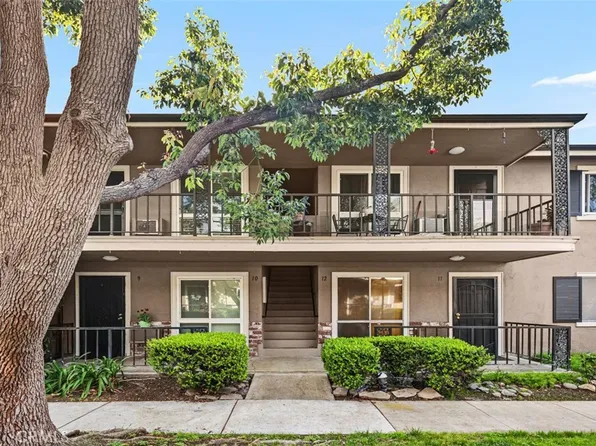 660 S Glassell St APT 10, Orange, CA 92866