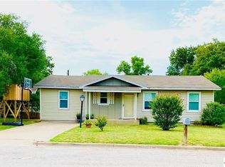 1311 Westview Dr, Gatesville, TX 76528