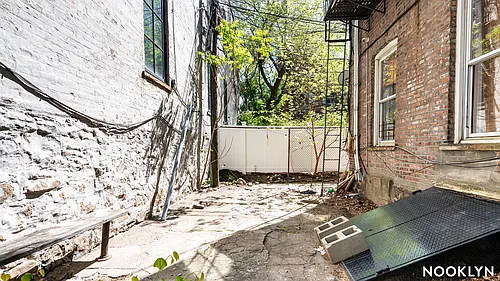 1308 Prospect Pl Photo 1