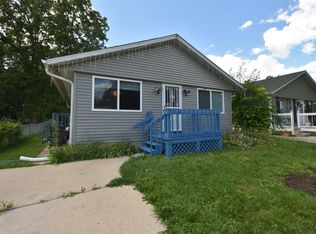 1704 Hermon Ave, Zion, IL 60099