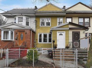 8803 88th St, Woodhaven, NY 11421