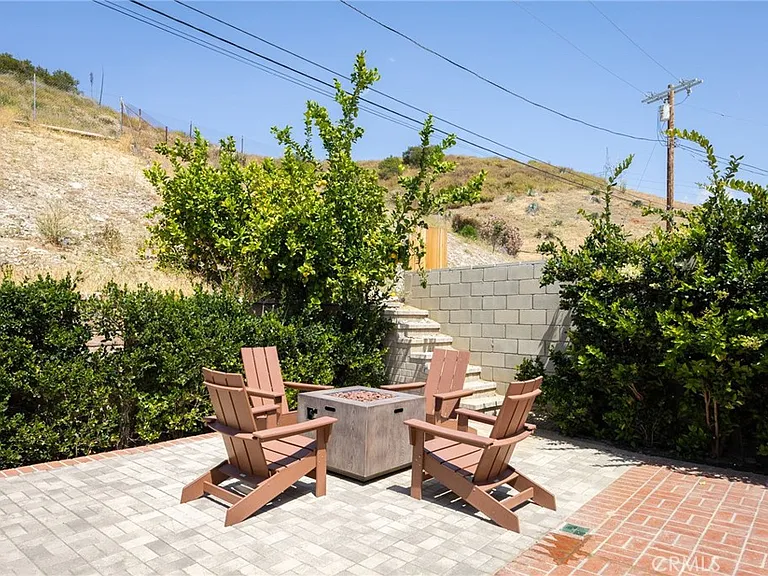 10341 Kurt St — Photo 20