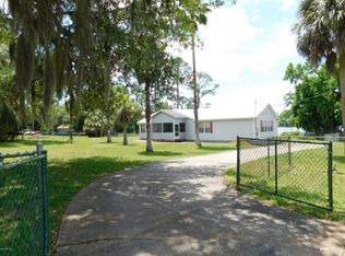 147 Sandy St, Interlachen, FL 32148