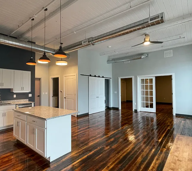 Utica Steam Cotton Building — Photo 10