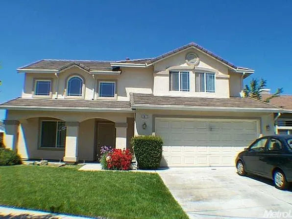 1617 Heath Way, Ceres, CA 95307