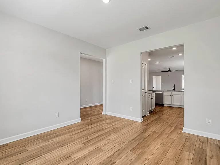 15658 Honey Cove Dr — Photo 5