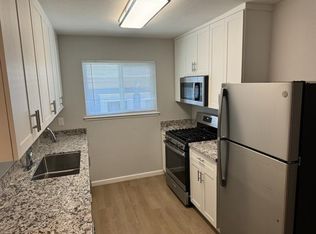 7331 Alexander St APT 5, Gilroy, CA 95020