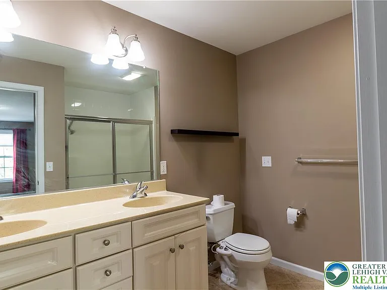 4136 Coleman St — Photo 22