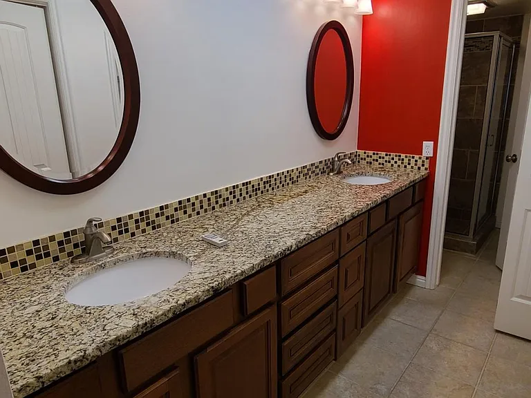335 Peach Ln — Photo 26