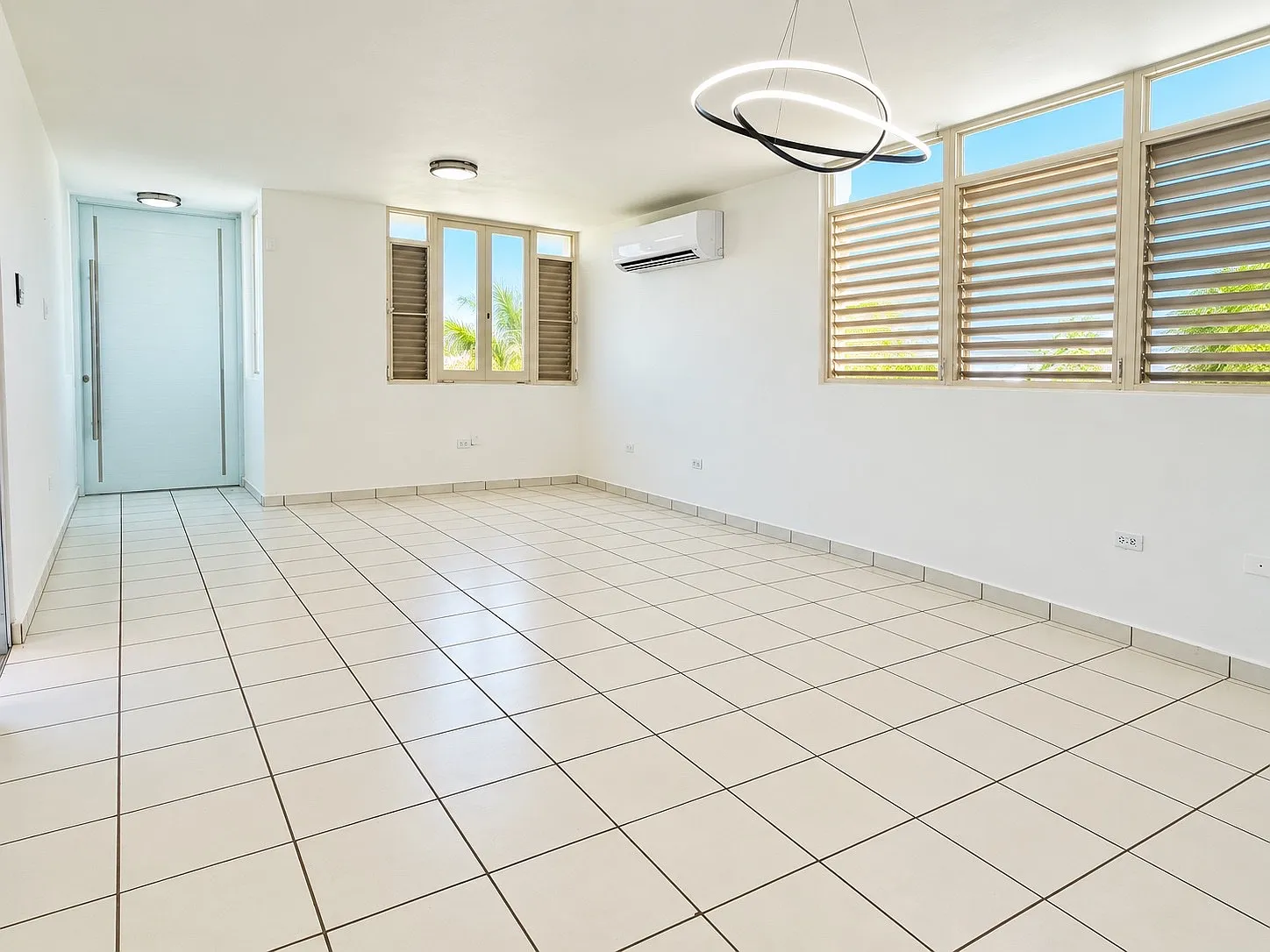 3 bed, 2.0 bath, 1062 sqft, $1,450 — Photo 3