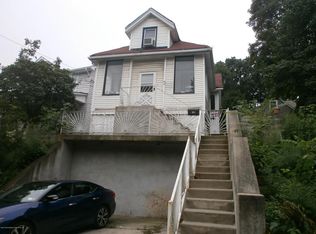 140 Cebra Ave, Staten Island, NY 10304