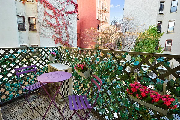 Sold by Corcoran | media 15