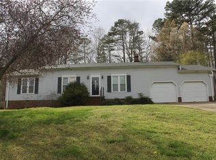 411 Tubbs Mountain Rd, Travelers Rest, SC 29690
