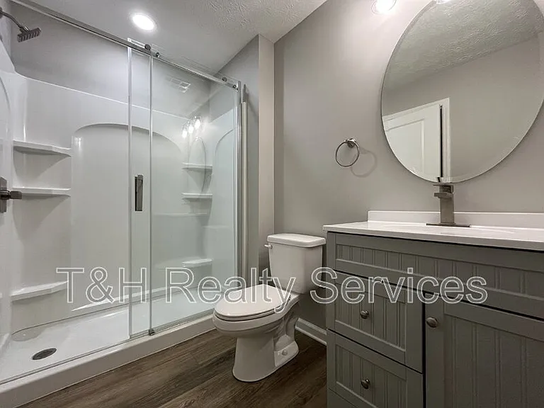 11423 Mears Dr — Photo 22