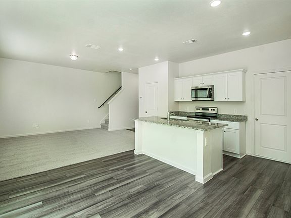 5th image of 6225 Old Bridge Way