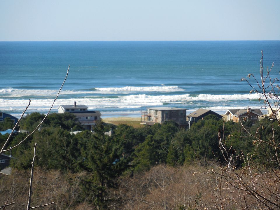 1st image of Scenic View Drive